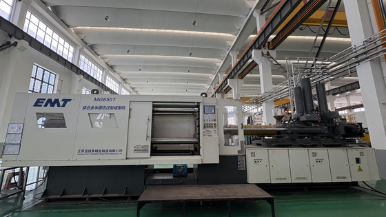 Bom preço. Máquina de fundição a moagem MG-650T para fundição a moagem de liga de magnésio Indústria de fundição a moagem semi-sólida on-line