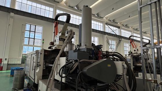 Bom preço. EMT MG-300 Máquina de moldagem de liga de magnésio para peças de automóveis on-line